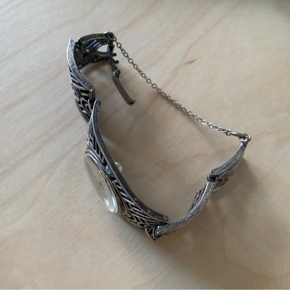 Vendôme 17 Jewels Watch Silver Tone Mechanical Watch Safety Chain Ladies Vintage - Picture 5 of 8